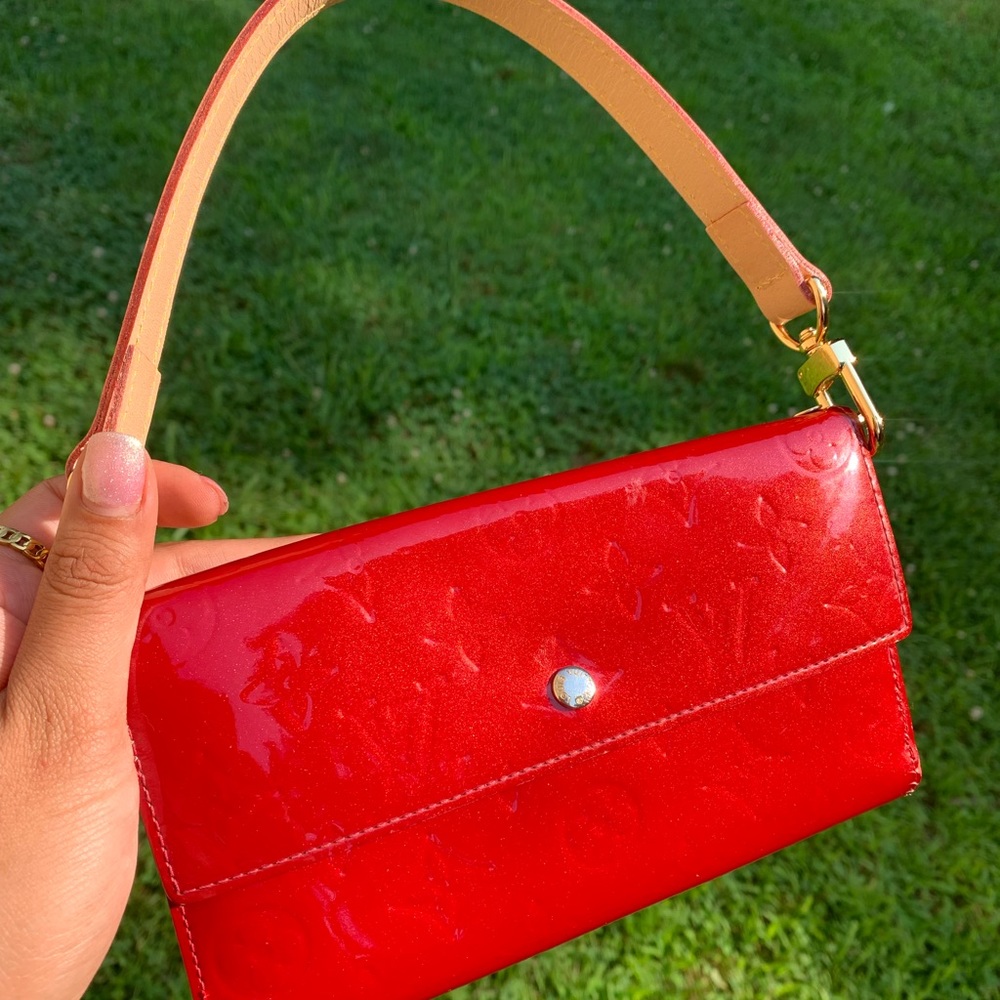 *SOLD* Louis Vuitton Vernis purse